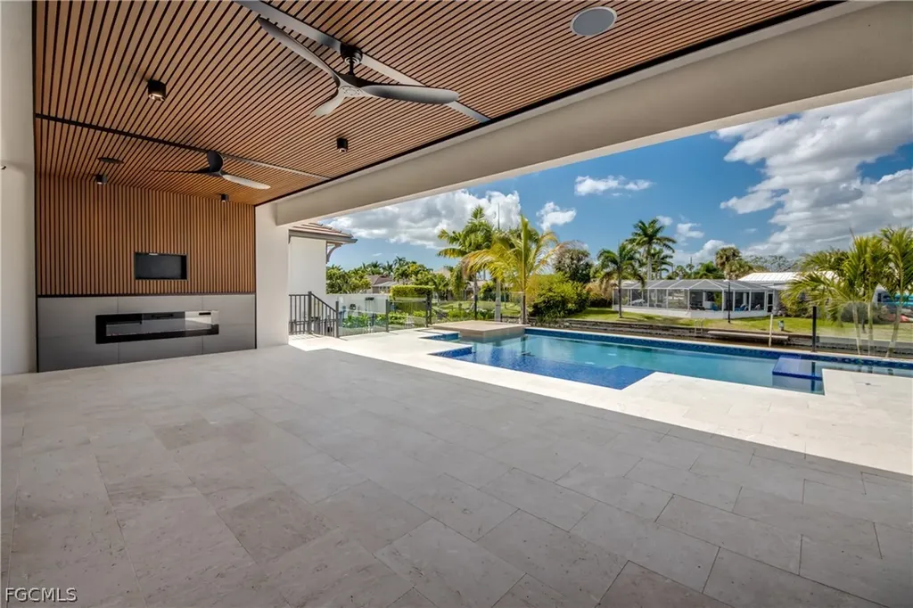 5310 Bayview Court Cape Coral FL 33904