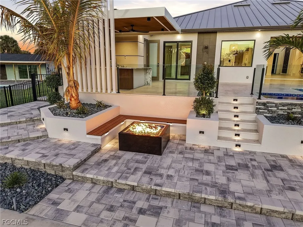 5310 Bayview Court Cape Coral FL 33904