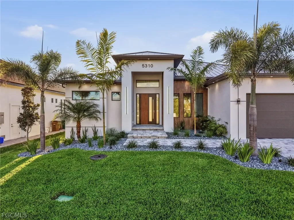 5310 Bayview Court Cape Coral FL 33904
