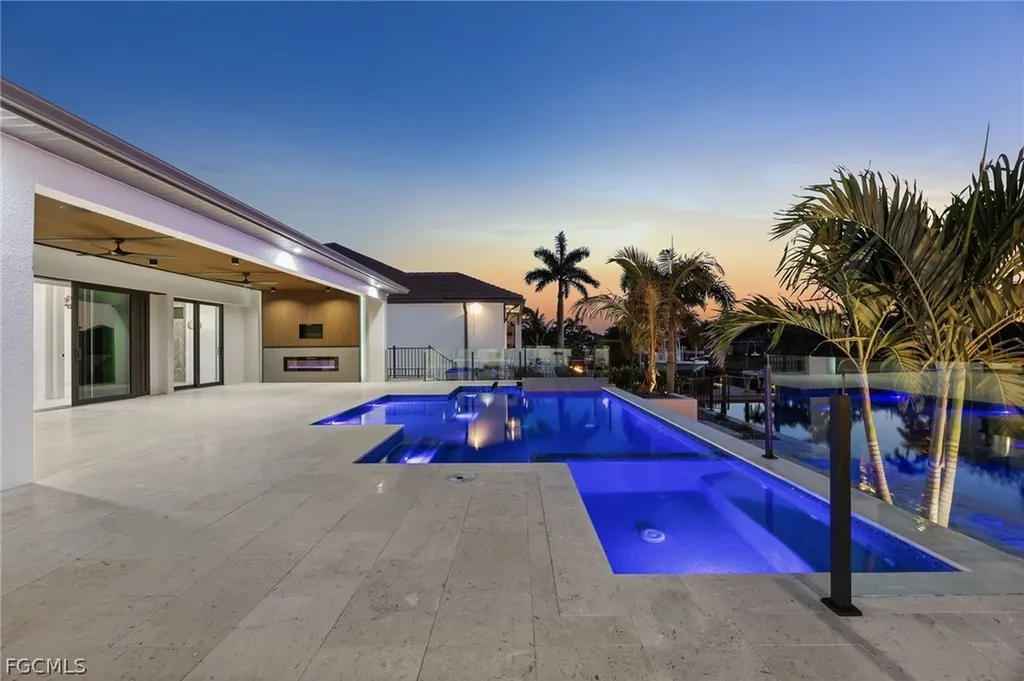 5310 Bayview Court Cape Coral FL 33904