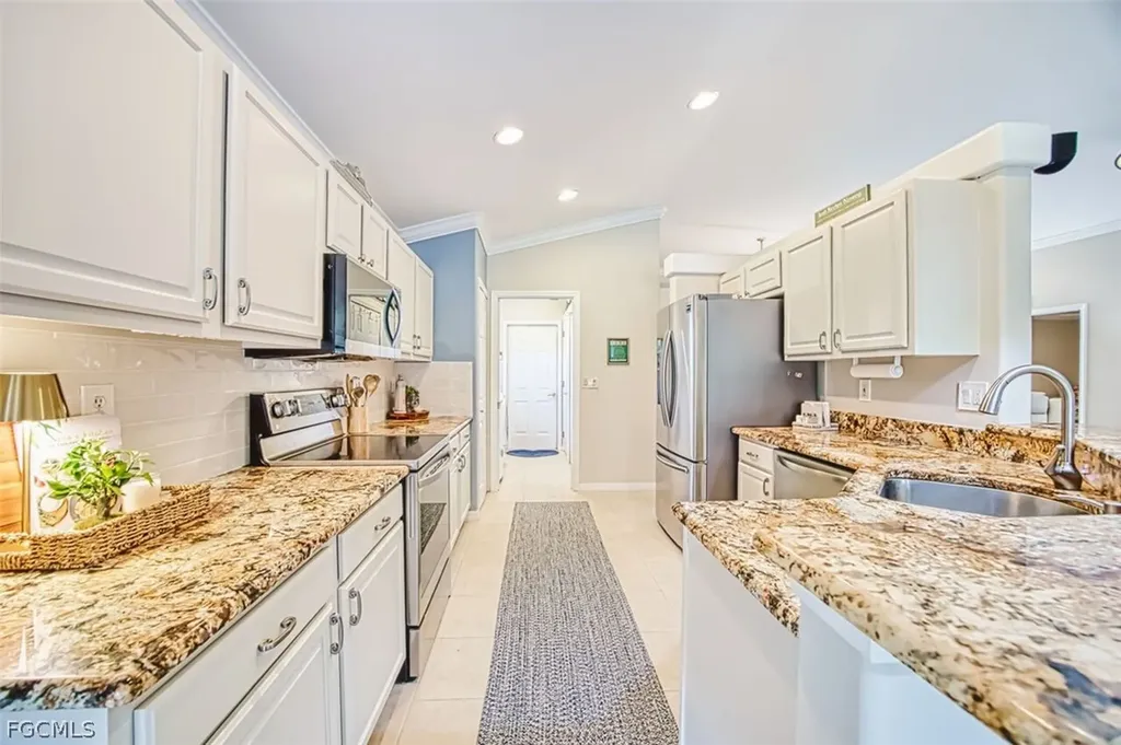 9014 Shadow Glen Way Fort Myers FL 33913