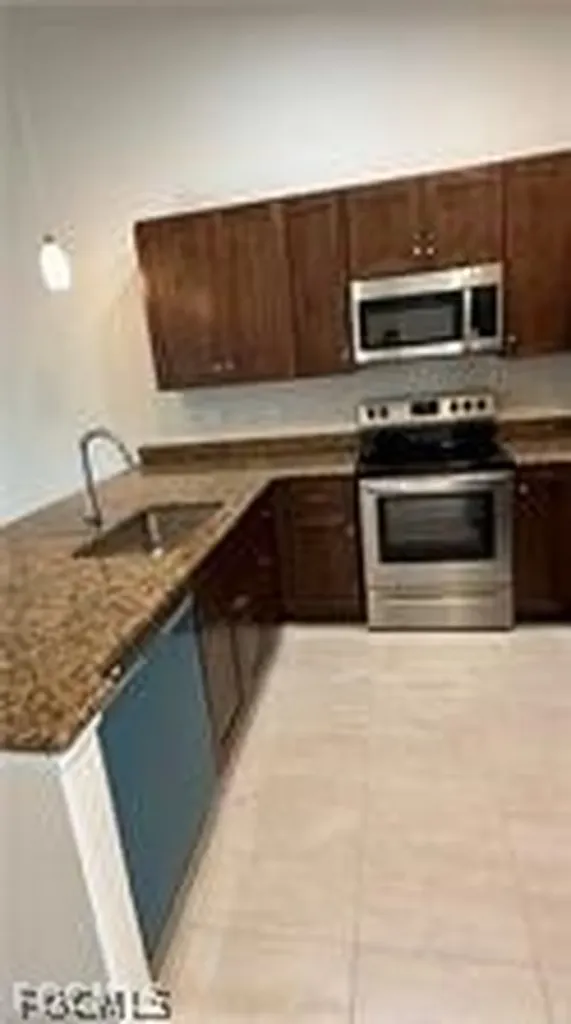 1609 Savona Parkway W Cape Coral FL 33914