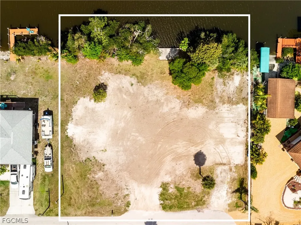 5226 Serenity Cove Bokeelia FL 33922