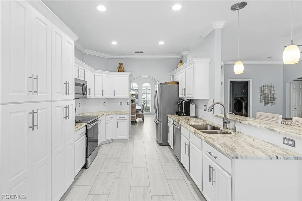 9262 Palm Island Circle North Fort Myers FL 33903