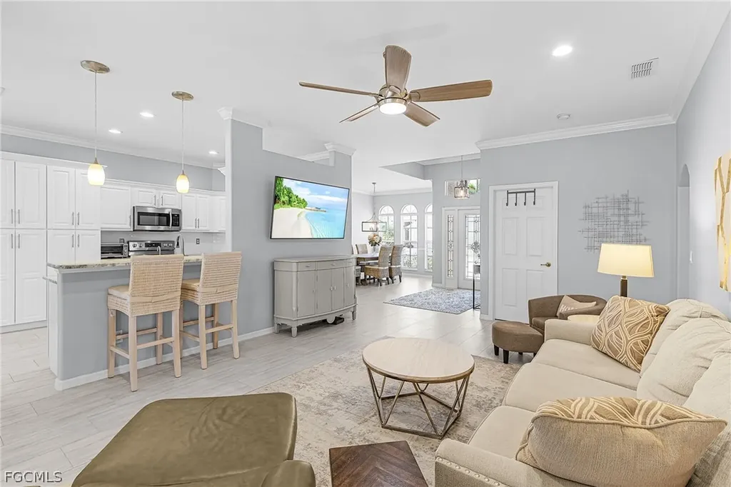 9262 Palm Island Circle North Fort Myers FL 33903