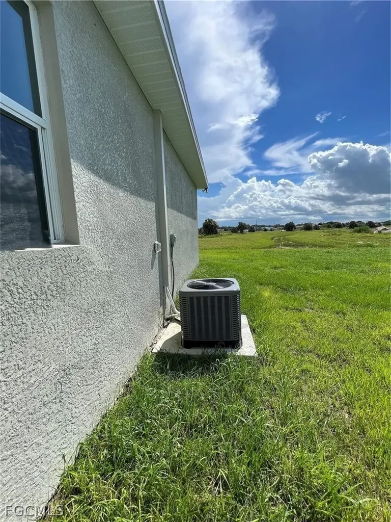1088 Saturn Court Labelle FL 33935