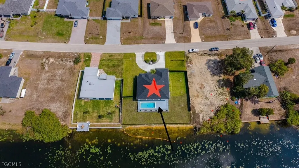 2716 NW 4th Place Cape Coral FL 33993