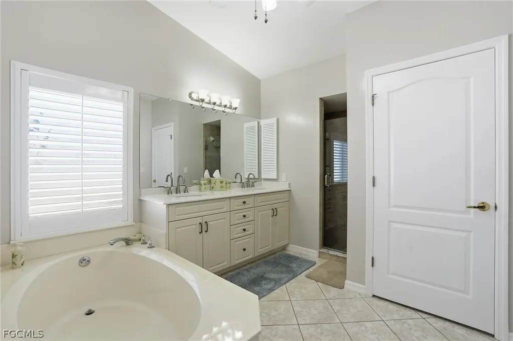 5316 SW 24th Place Cape Coral FL 33914
