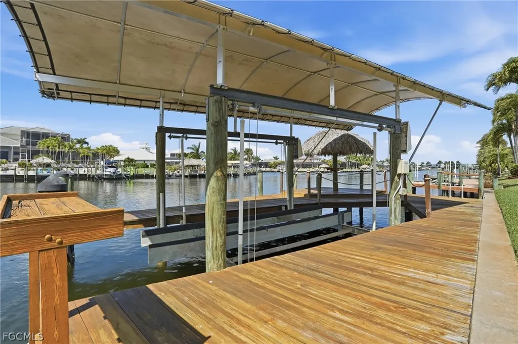 5316 SW 24th Place Cape Coral FL 33914