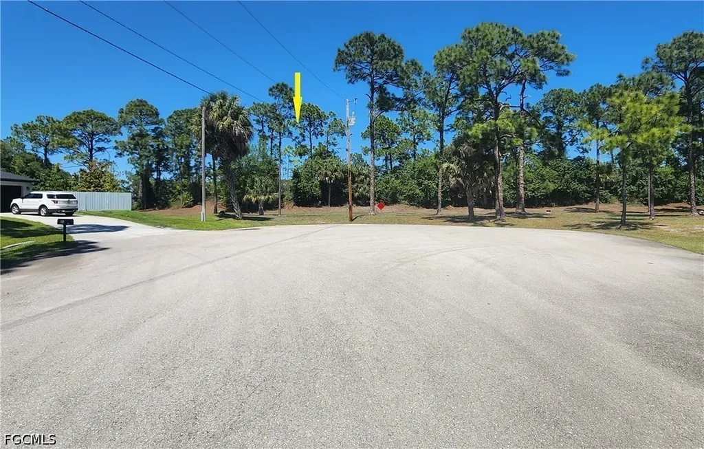 624 Beverly Place Lehigh Acres FL 33974