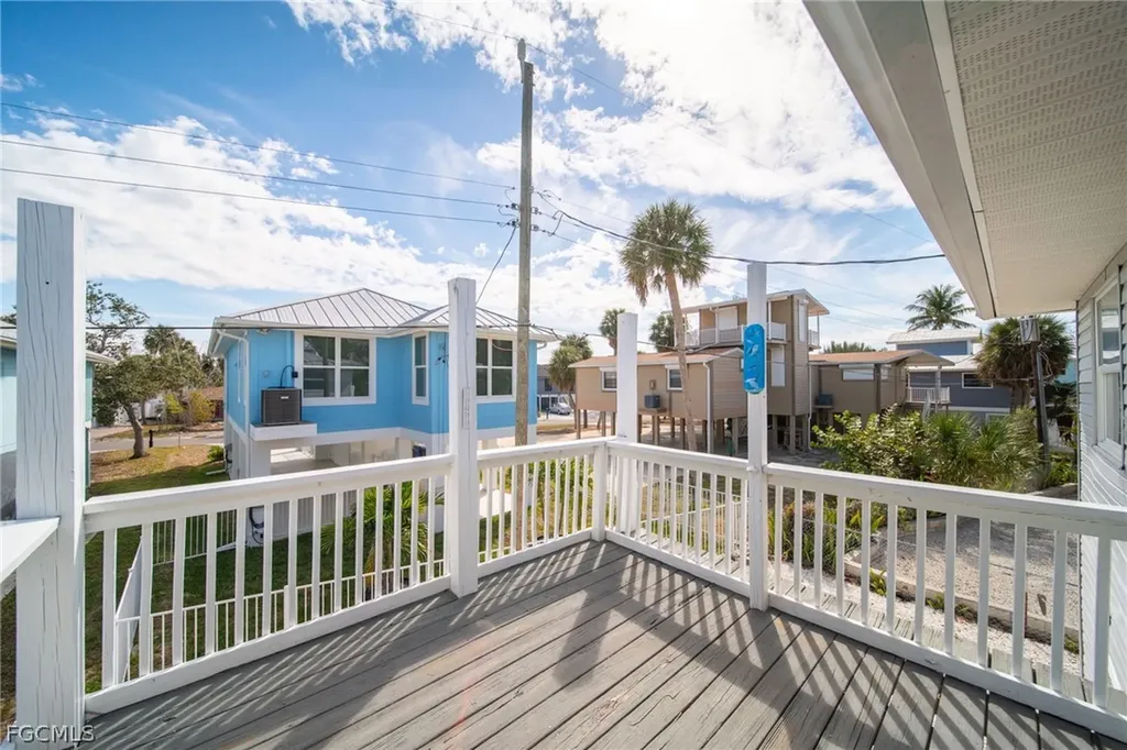 128 Eucalyptus Court Fort Myers Beach FL 33931