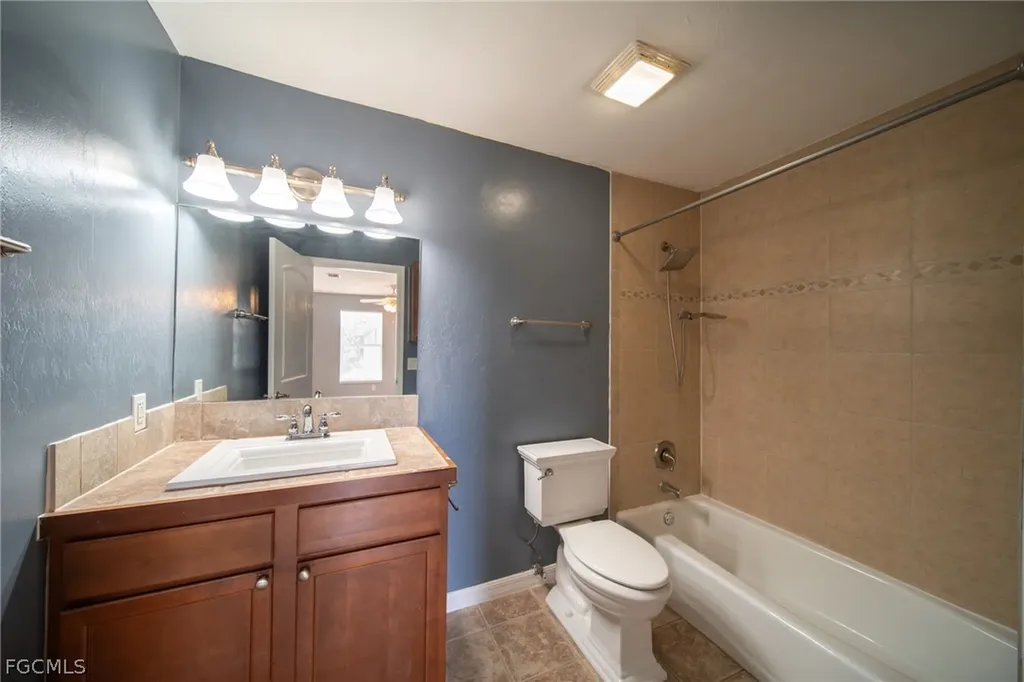 128 Eucalyptus Court Fort Myers Beach FL 33931