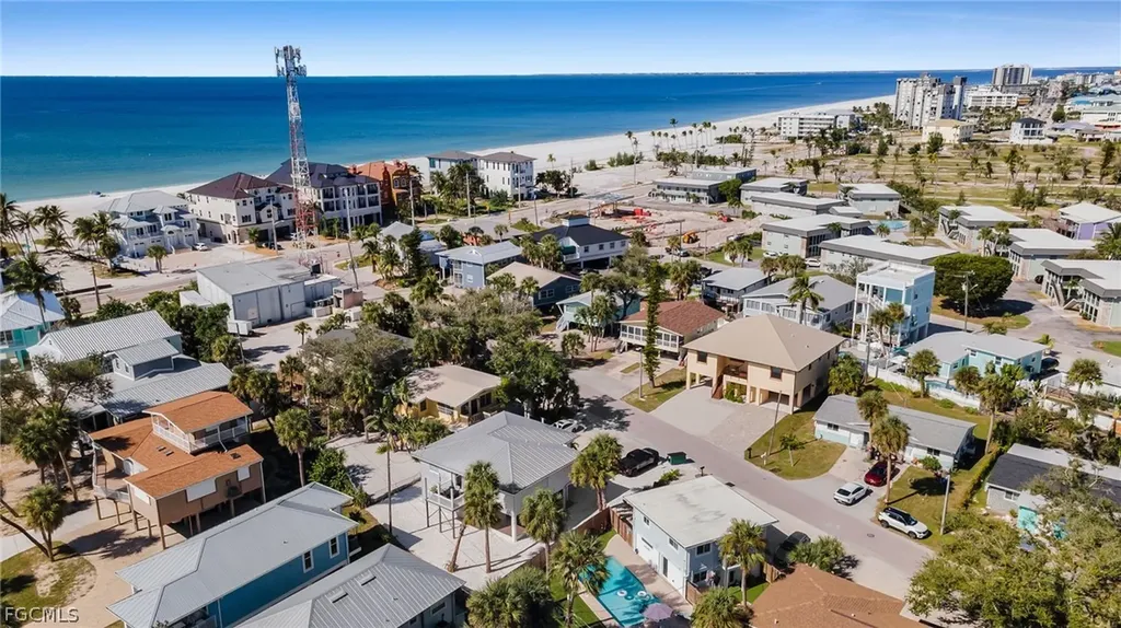 128 Eucalyptus Court Fort Myers Beach FL 33931