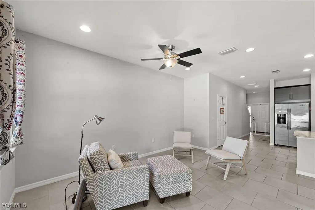 3768 Tilbor Circle Fort Myers FL 33916