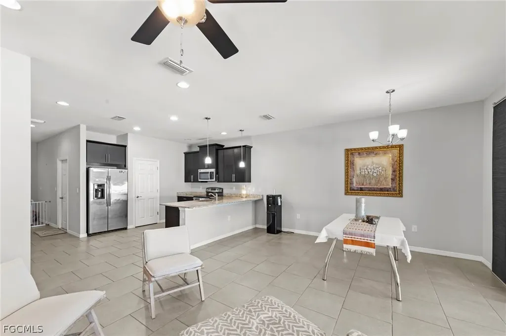 3768 Tilbor Circle Fort Myers FL 33916