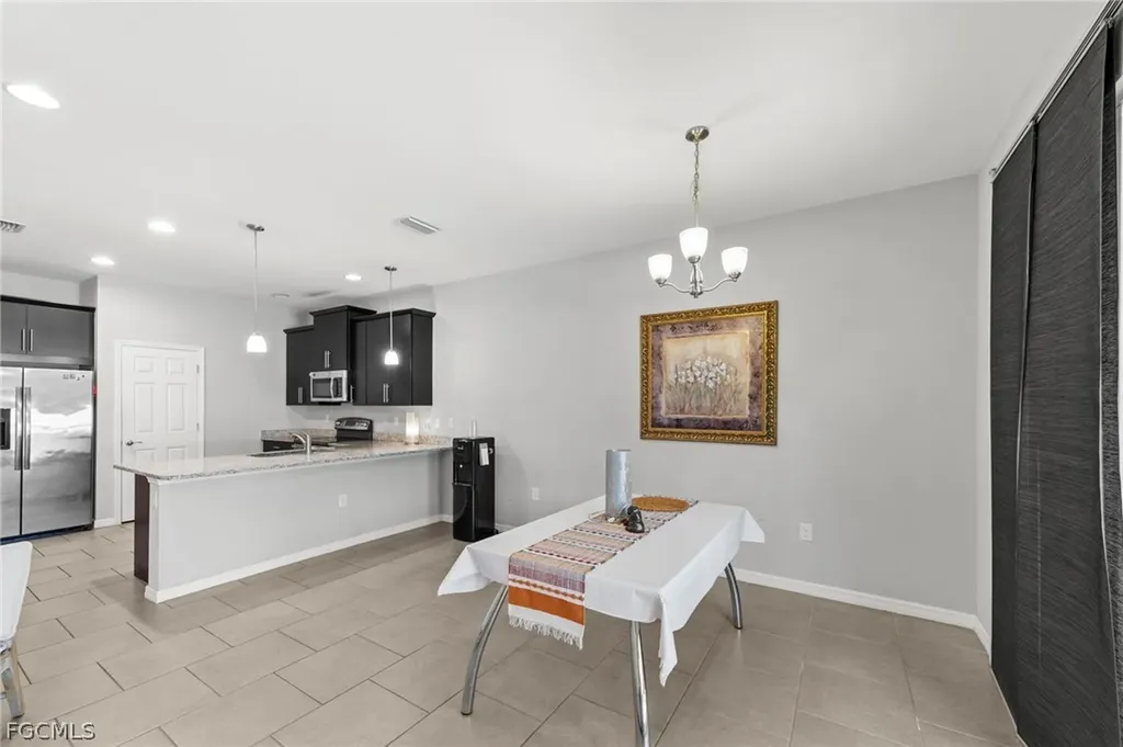3768 Tilbor Circle Fort Myers FL 33916