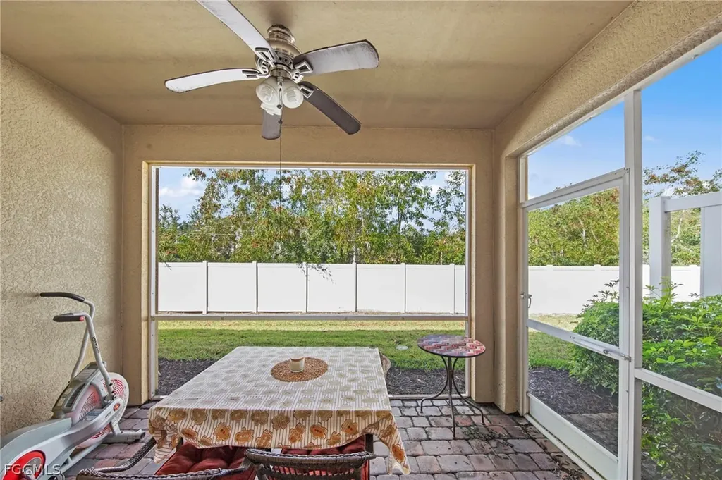 3768 Tilbor Circle Fort Myers FL 33916