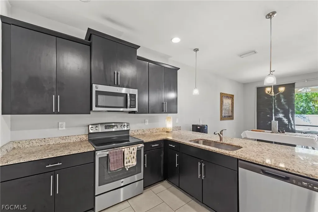 3768 Tilbor Circle Fort Myers FL 33916