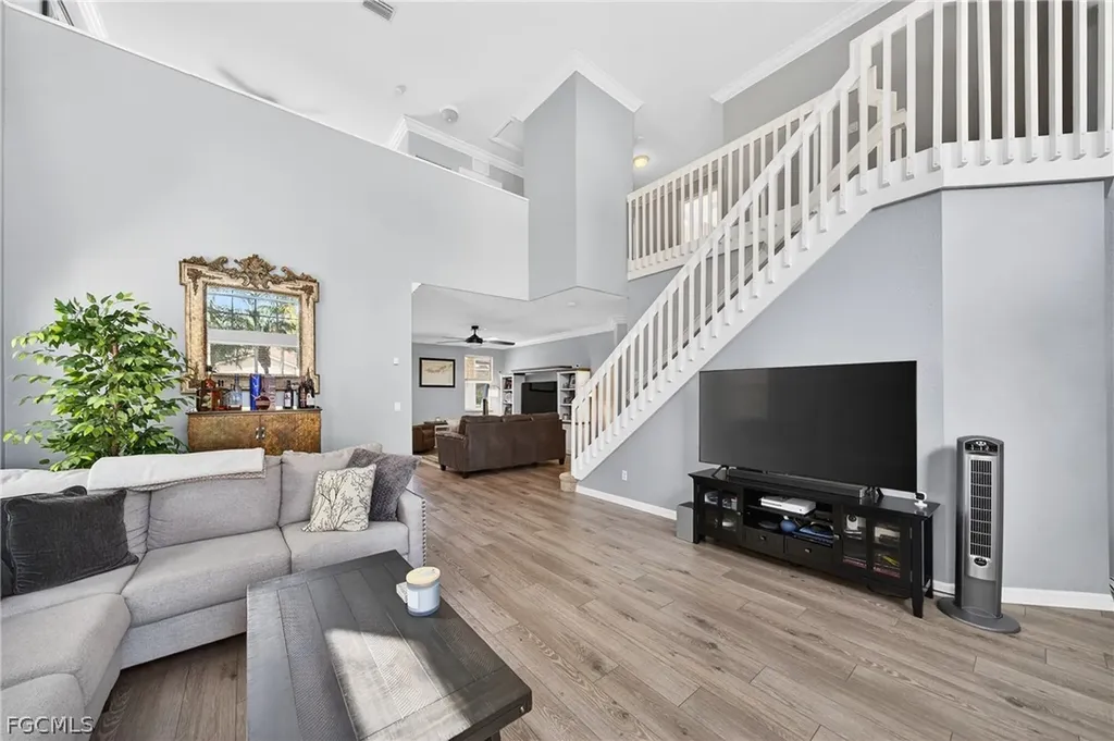 8313 Sumner Avenue Fort Myers FL 33908
