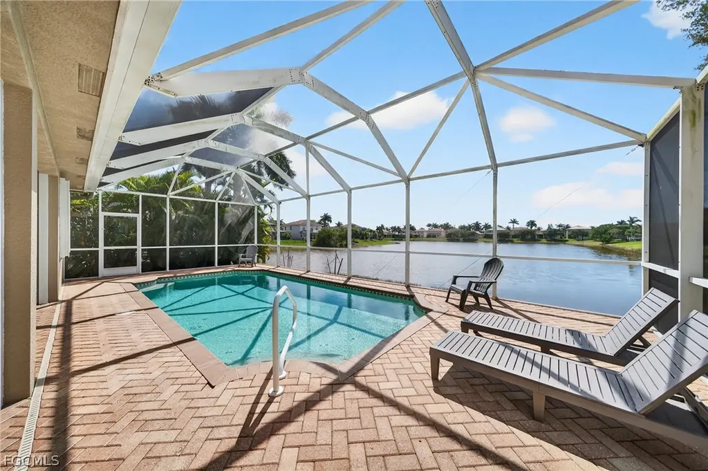 8313 Sumner Avenue Fort Myers FL 33908