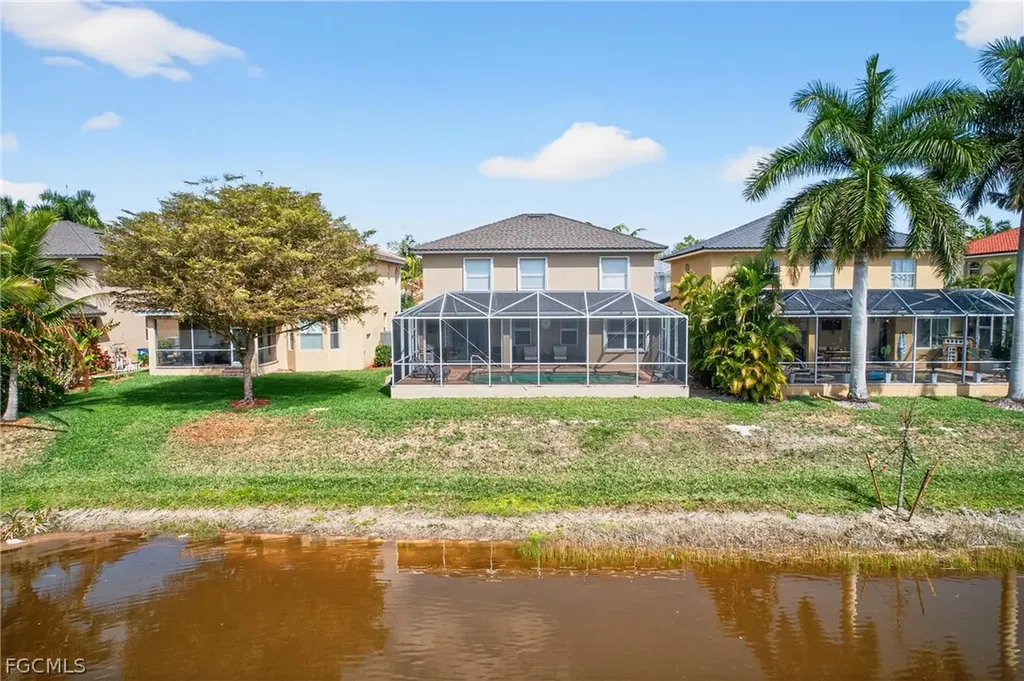 8313 Sumner Avenue Fort Myers FL 33908