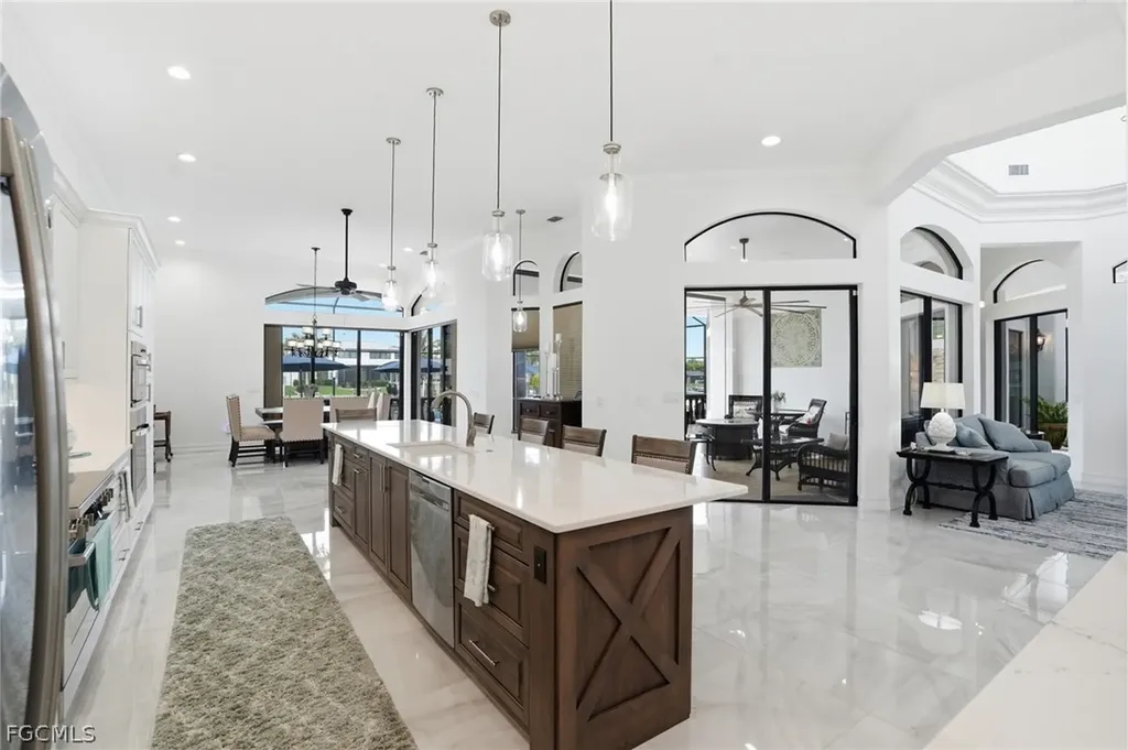 1929 Palaco Grande Parkway Cape Coral FL 33904