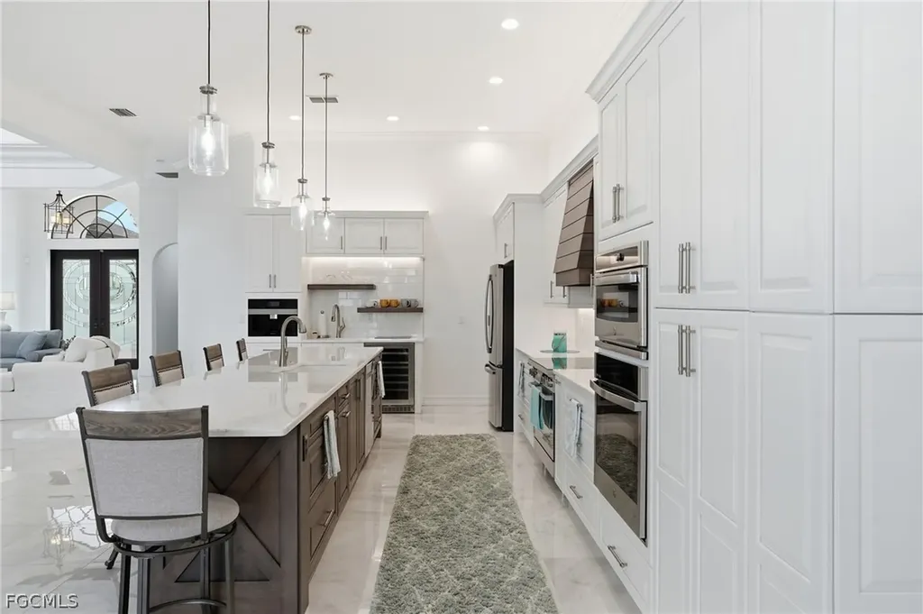 1929 Palaco Grande Parkway Cape Coral FL 33904