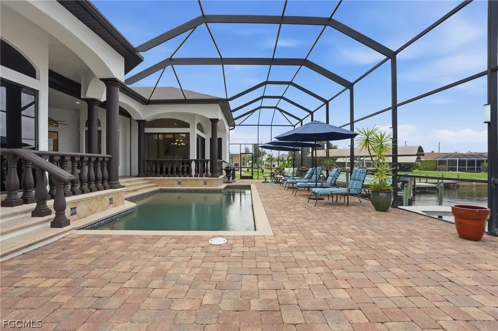 1929 Palaco Grande Parkway Cape Coral FL 33904