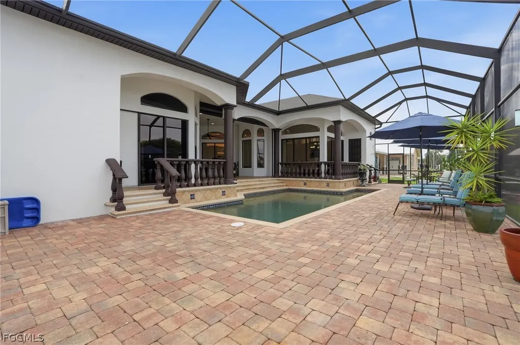 1929 Palaco Grande Parkway Cape Coral FL 33904