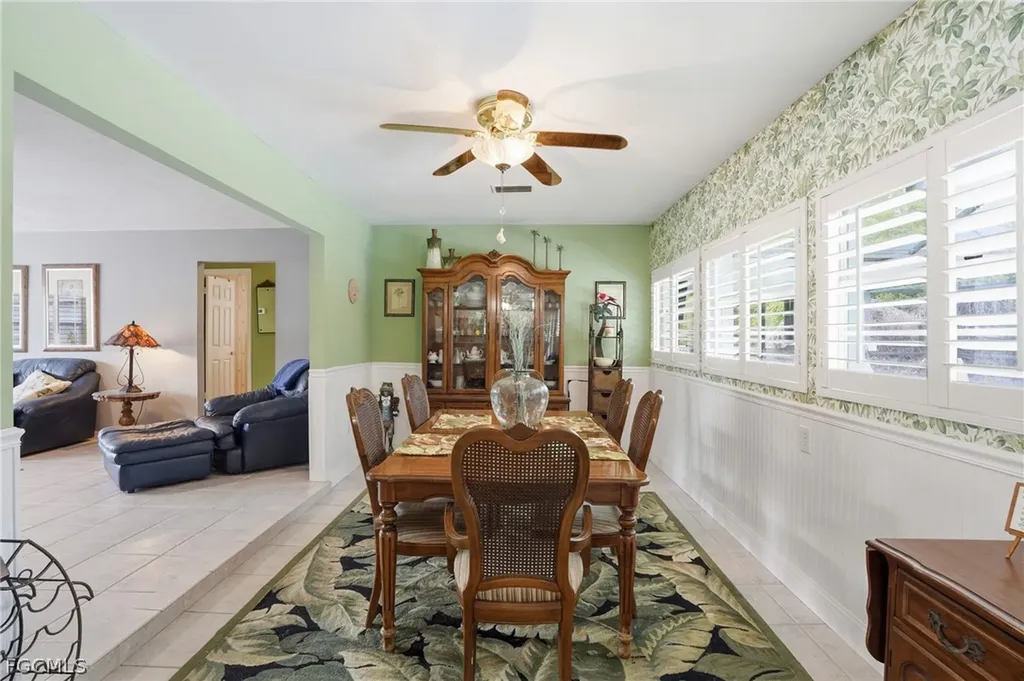 8948 Crest Lane Fort Myers FL 33907