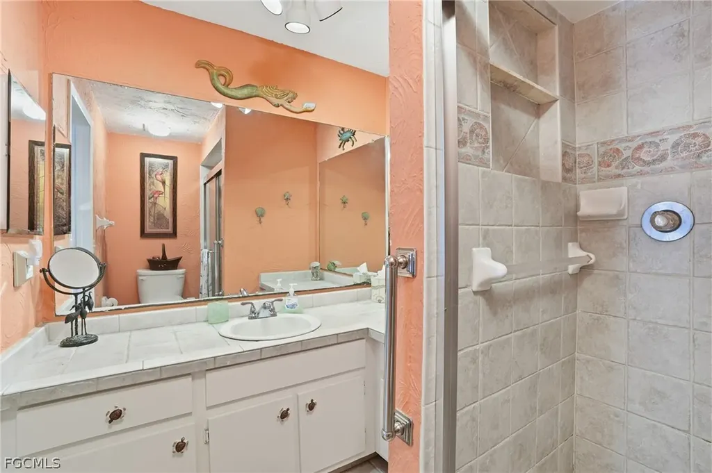 8948 Crest Lane Fort Myers FL 33907
