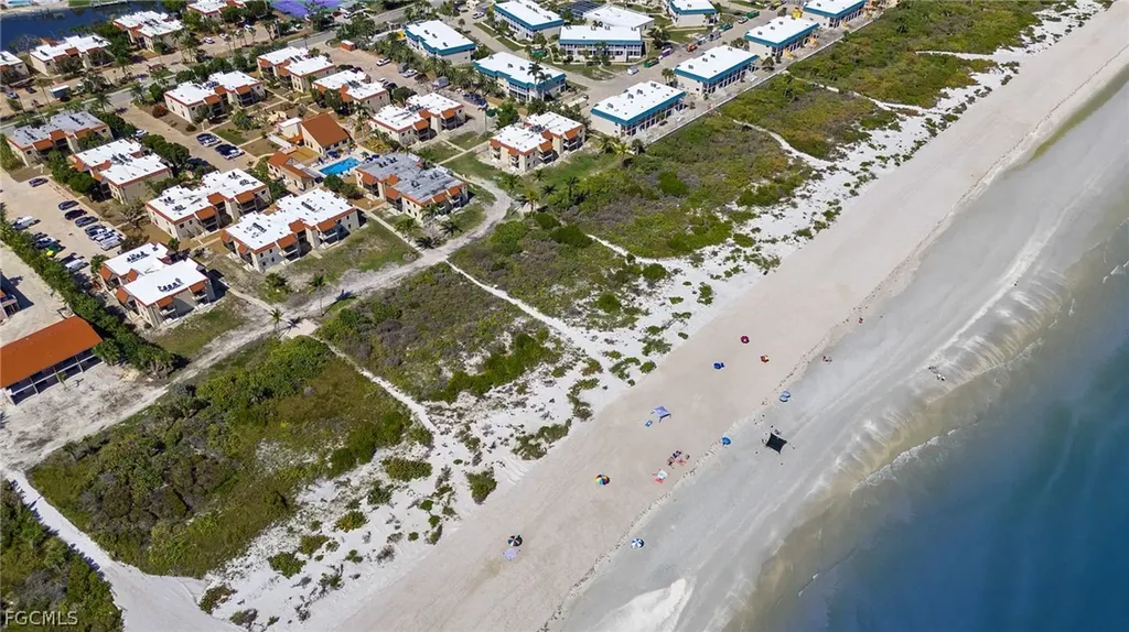 845 E Gulf Drive Sanibel FL 33957
