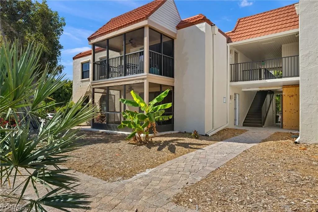 845 E Gulf Drive Sanibel FL 33957