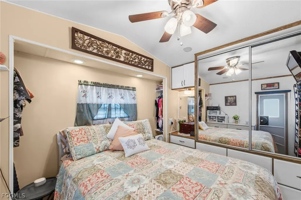 157 Caravan Circle North Fort Myers FL 33903