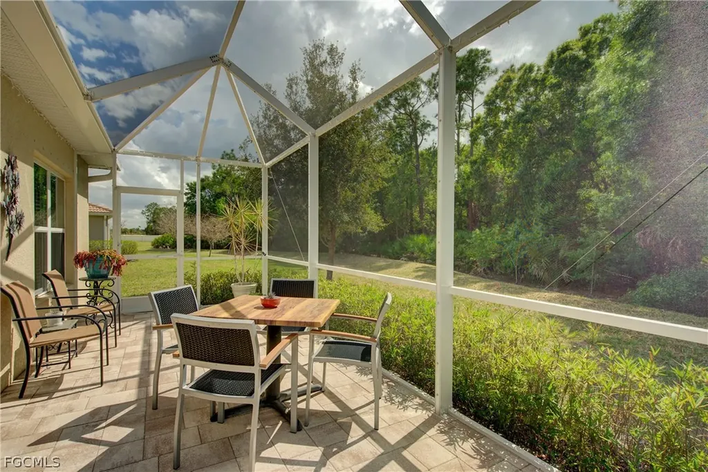 15216 Ligustrum Lane Alva FL 33920