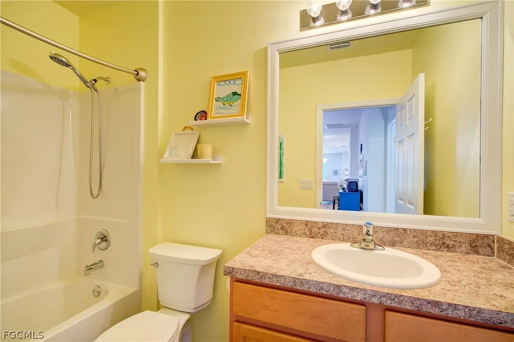 15216 Ligustrum Lane Alva FL 33920