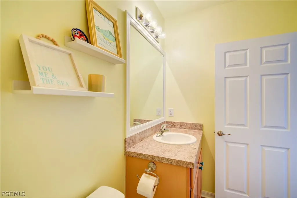 15216 Ligustrum Lane Alva FL 33920