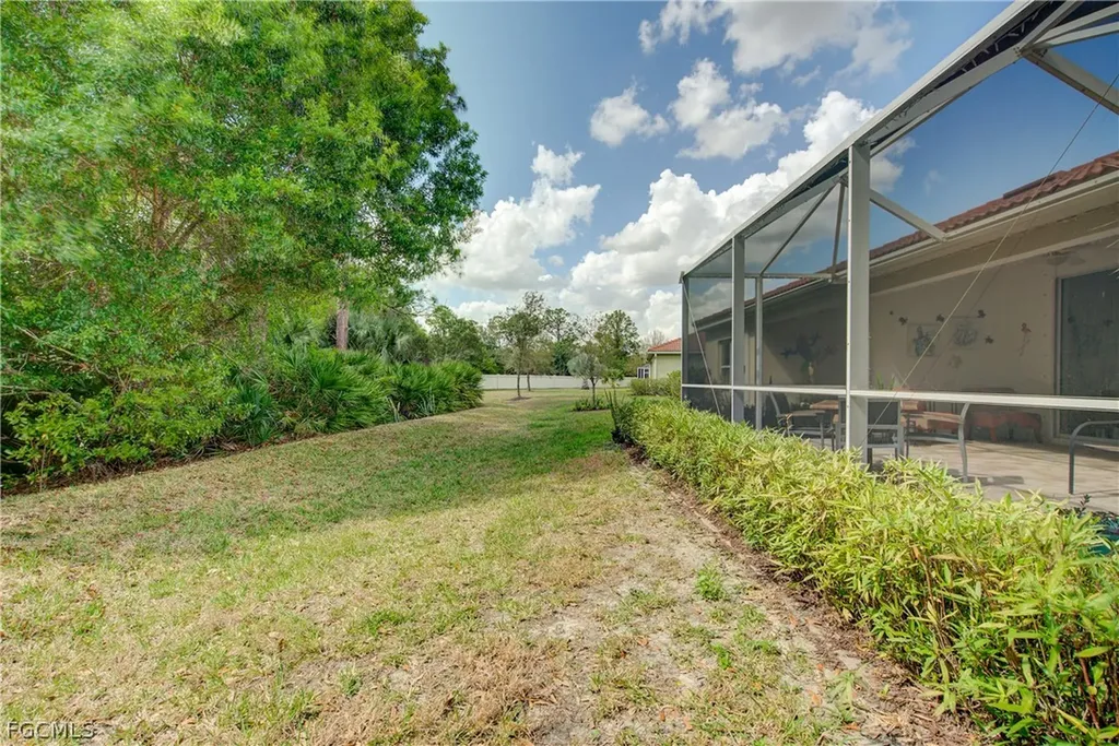 15216 Ligustrum Lane Alva FL 33920
