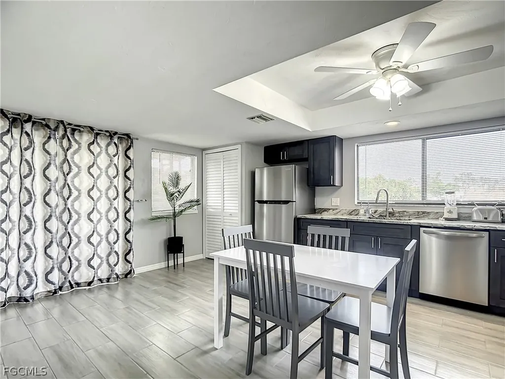 4928/5000 SW 16th Place Cape Coral FL 33914