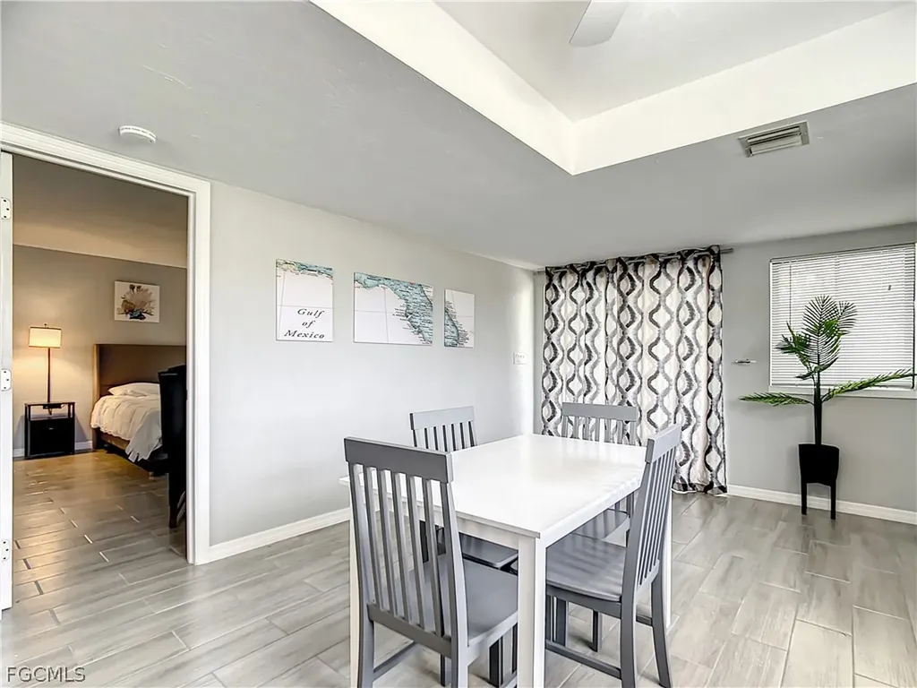 4928/5000 SW 16th Place Cape Coral FL 33914