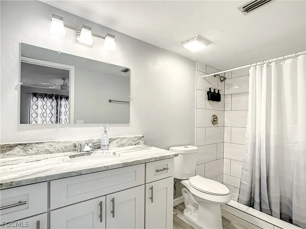 4928/5000 SW 16th Place Cape Coral FL 33914