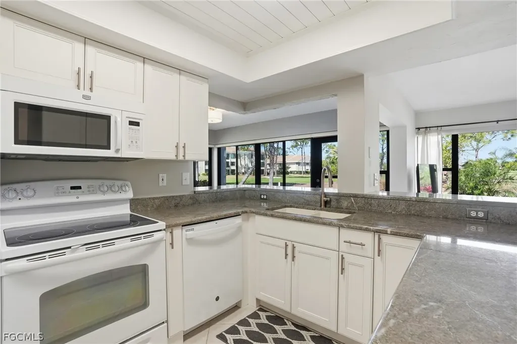 5765 Trailwinds Drive Fort Myers FL 33907