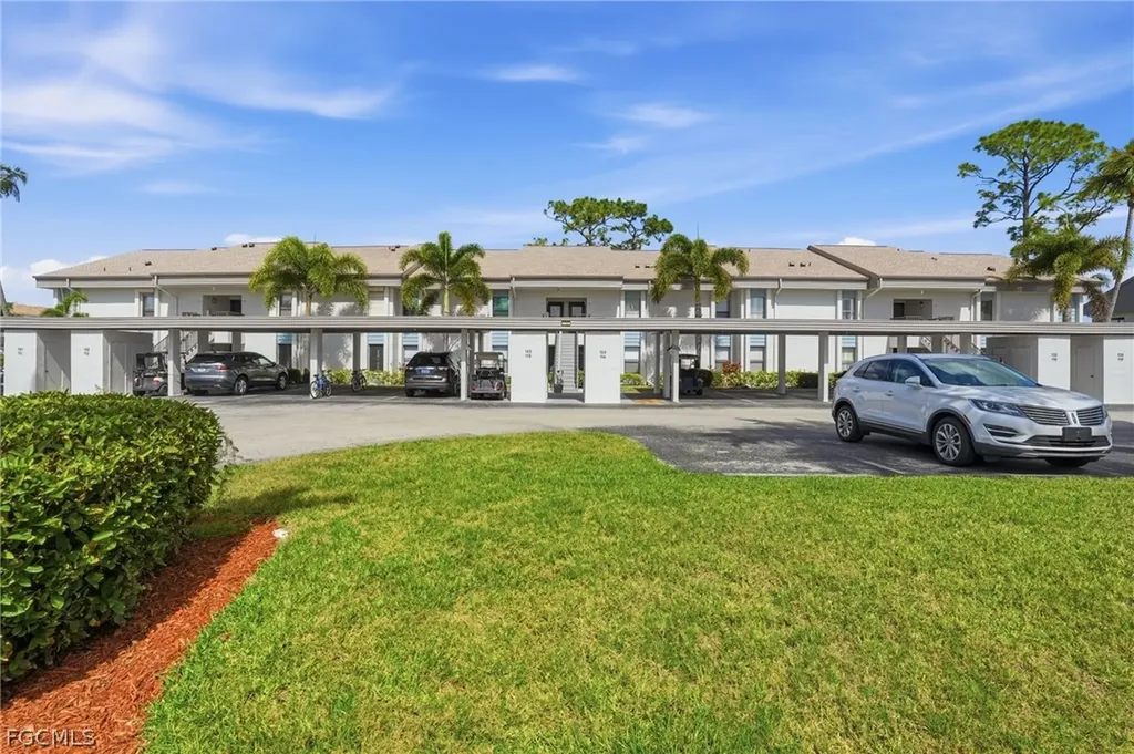 5765 Trailwinds Drive Fort Myers FL 33907