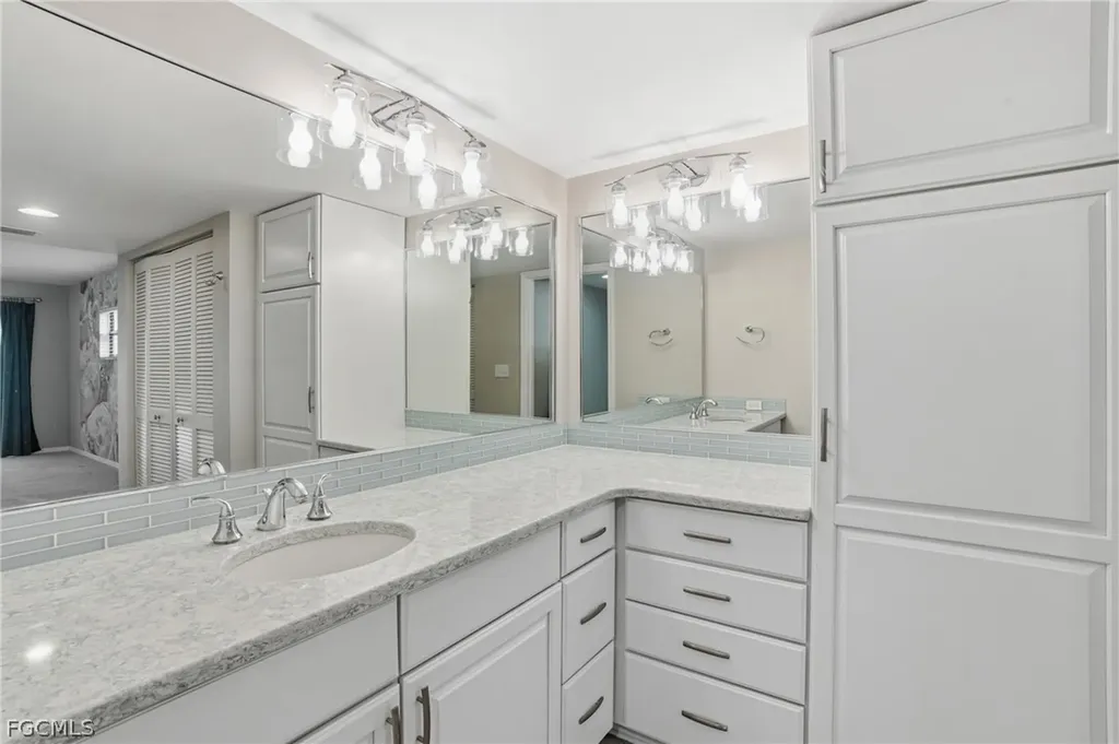 5765 Trailwinds Drive Fort Myers FL 33907