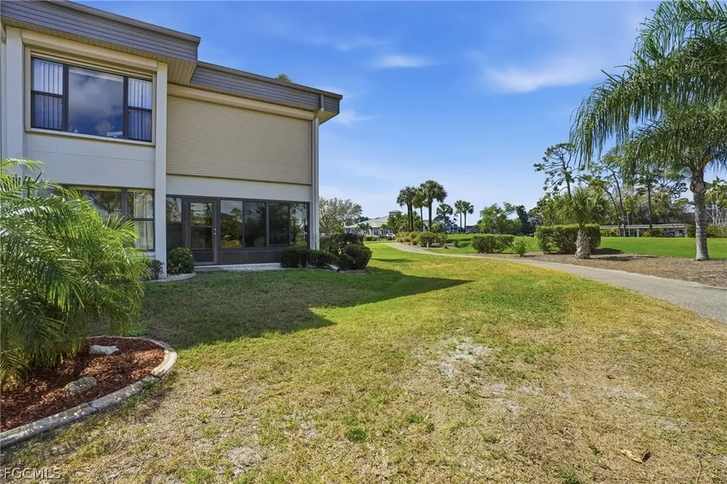 5765 Trailwinds Drive Fort Myers FL 33907