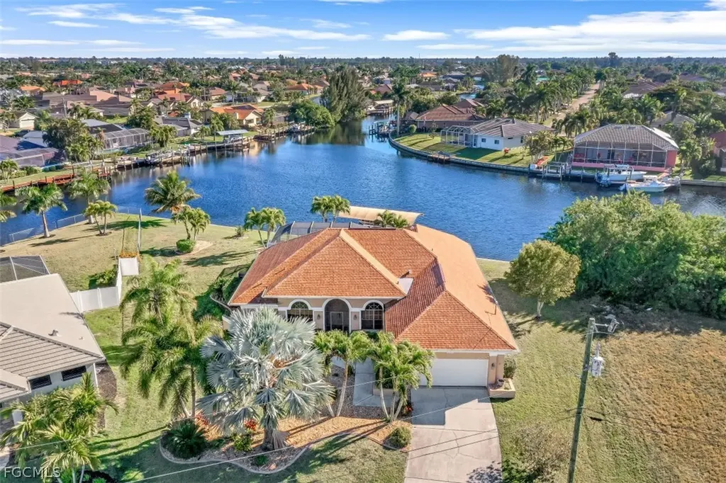 Cape Coral FL, 4333 SW 25th Avenue