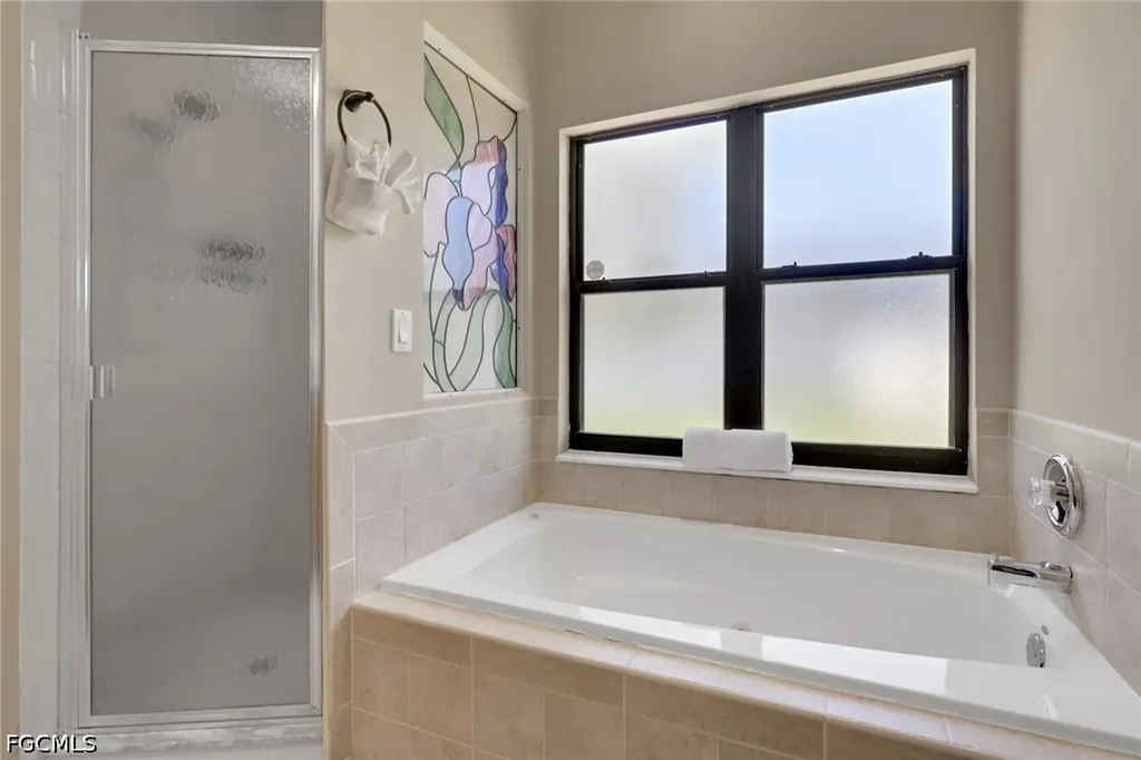 4333 SW 25th Avenue Cape Coral FL 33914