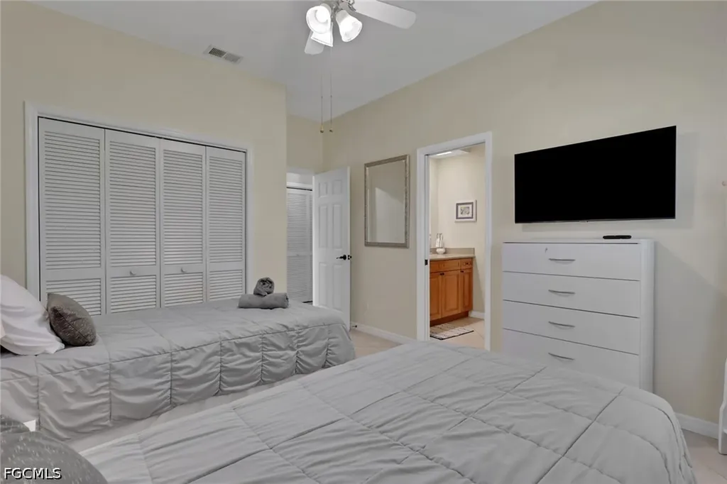 4333 SW 25th Avenue Cape Coral FL 33914
