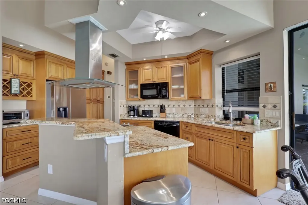 4333 SW 25th Avenue Cape Coral FL 33914