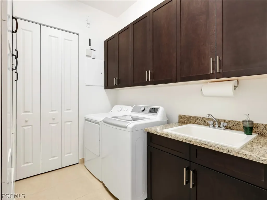 28640 Wharton Drive Bonita Springs FL 34135